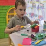соціально-побутова гра у preschool