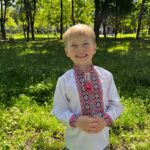 Сваято вишиванки для дітей з РАС У парку
